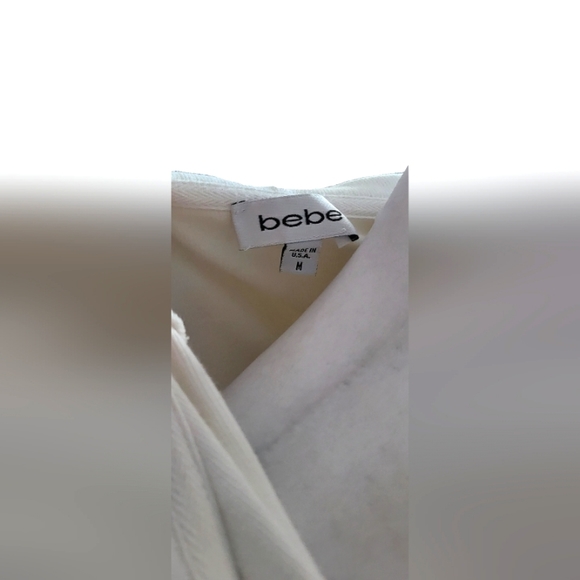 Bebe - Picture 4 of 5
